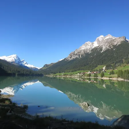 Beeli 公寓 Splügen